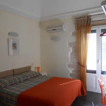 Domus Hyblea Πανσιόν 3*