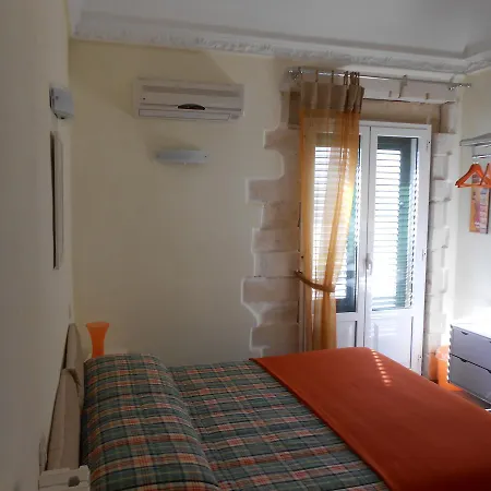 Πανσιόν Domus Hyblea 3*