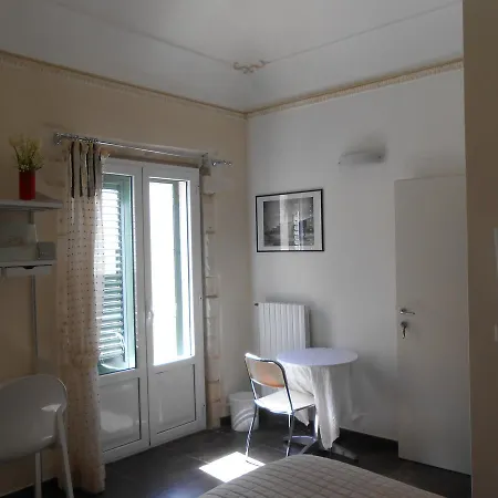 Domus Hyblea 3*